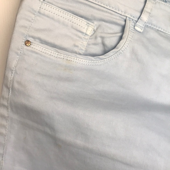 Zara light blue jeans size 26 - Picture 3 of 4